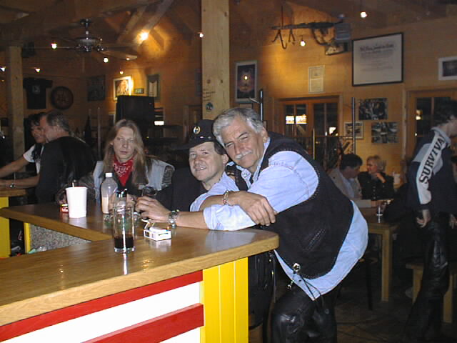 PIC00107