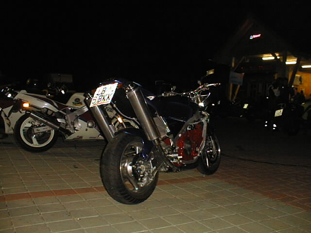 PIC00112